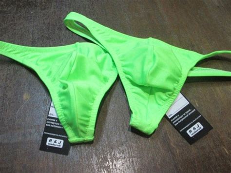 The Sexiest Mens Swimwear, Skimpy Low Rise Micro Mens Mini。